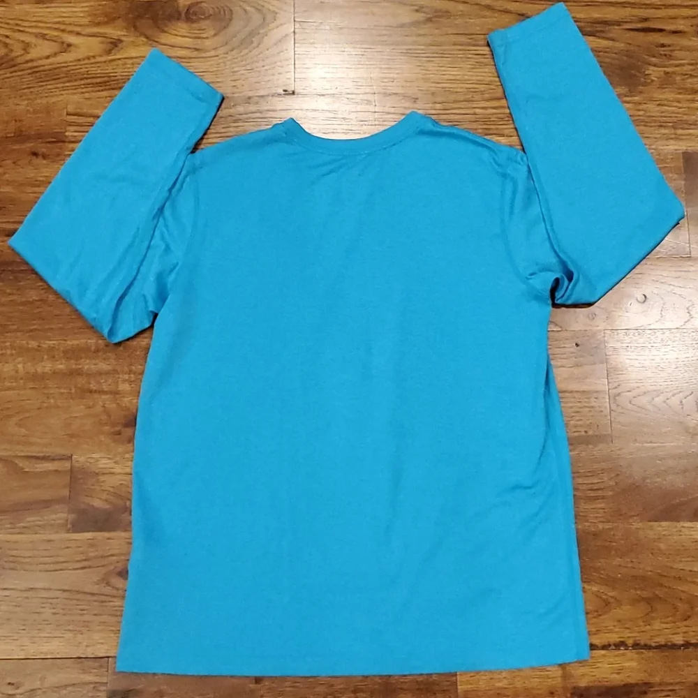 Boys Nike blue dri-fit graphic shirt size L